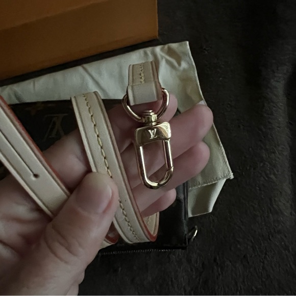 LOUIS VUITTON MONOGRAM POCHETTE ACCESSOIRES BAG POUCH CLUTCH - Picture 14 of 15